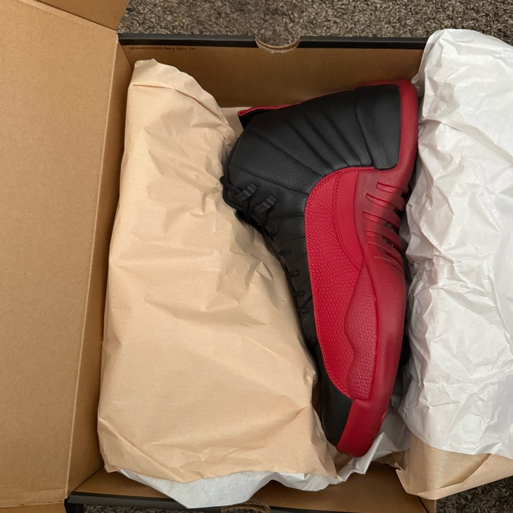 Retro Jordan 12 Flu Game